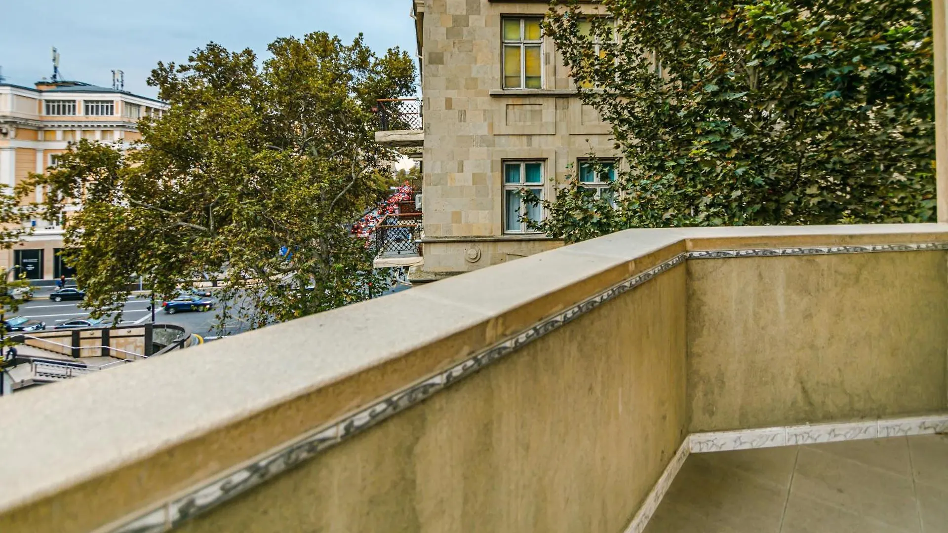 Delux Apartament In Center Apartment Baku Azerbaijan